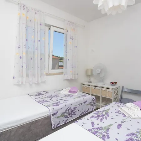 Dalma Lavandella Apartment *